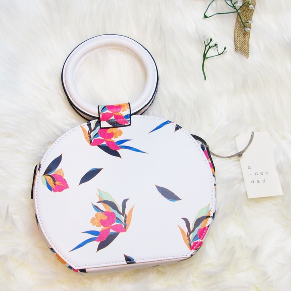 a new day Handbags - NWT a new day Floral Round Crossbody Purse